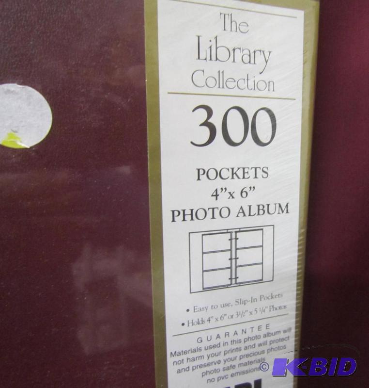 NEW  300 Pocket 4x6 Photo Album Burgandy Red