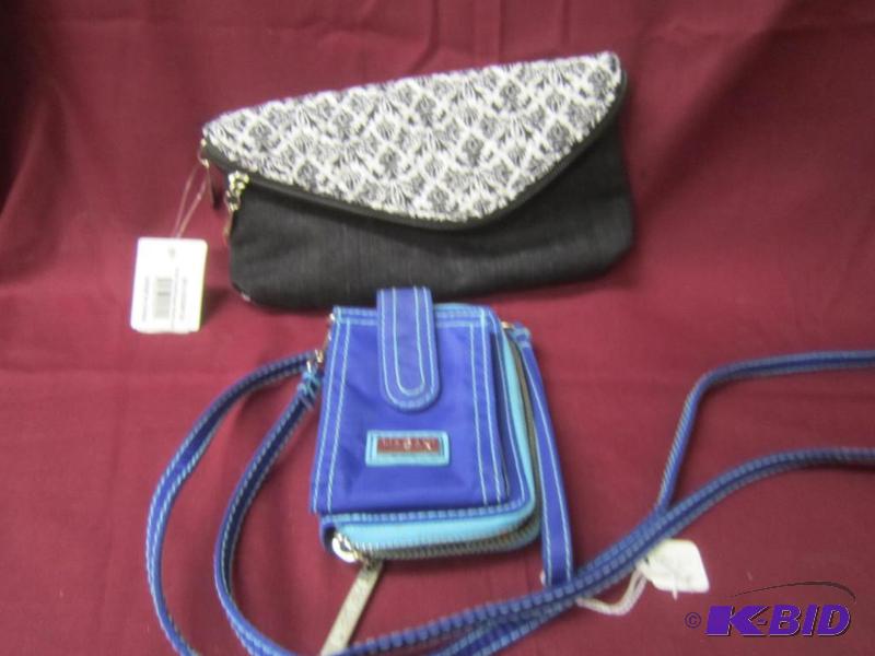 2 Bags