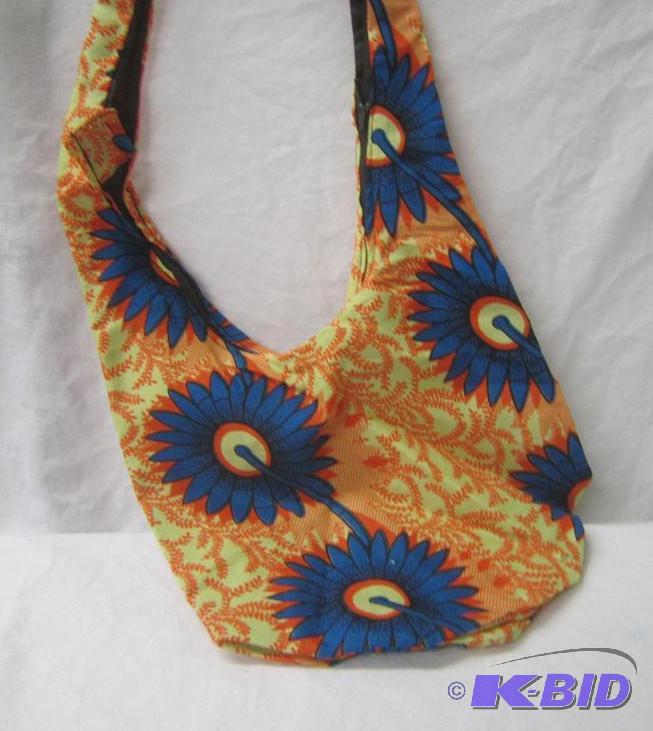 NEW Over the Shoulder Hand Bag