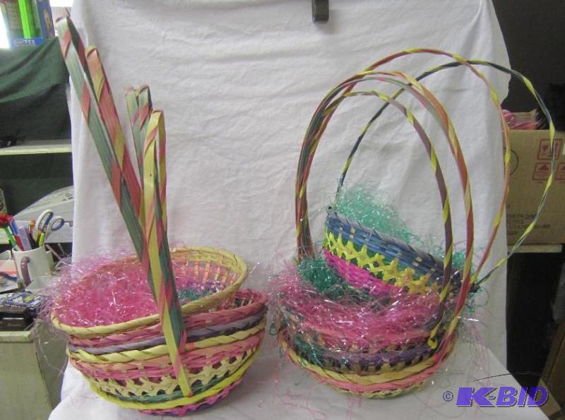 LOT OF 10 EASTER BASKETS