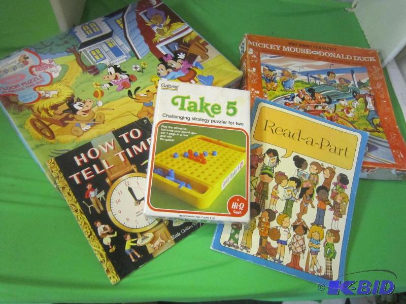 BOX LOT - Puzzles, Games and Books