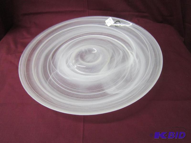 Glass Shiraleah White Swirl Serving Plate