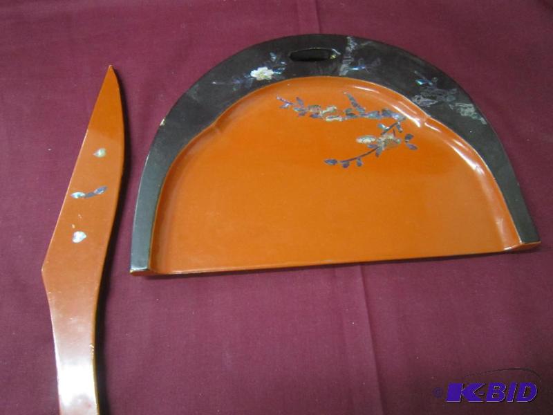Vintage Lacquer Mother of Pearl Inlay Crumb Tray Silent Butler