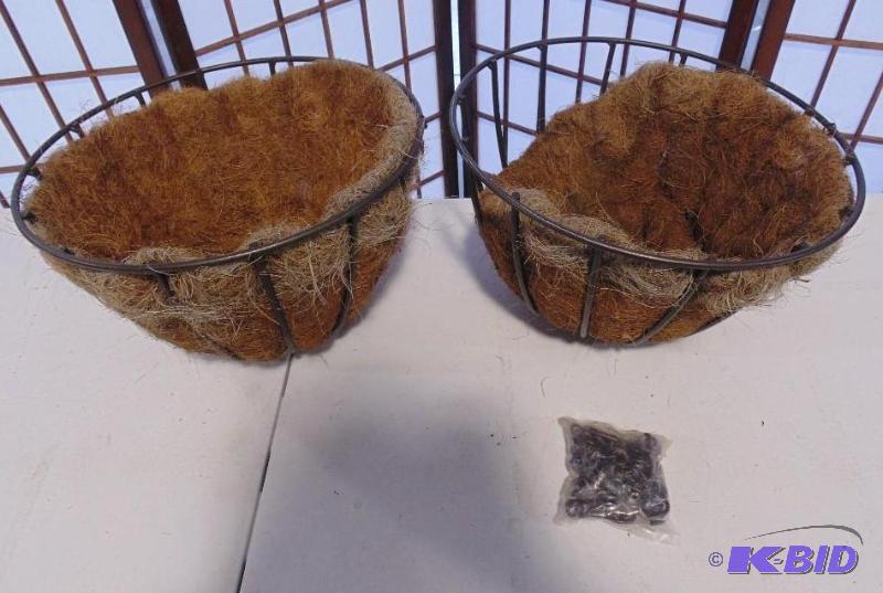 Lot of 2 new Hanging Plants with chains - Ple...