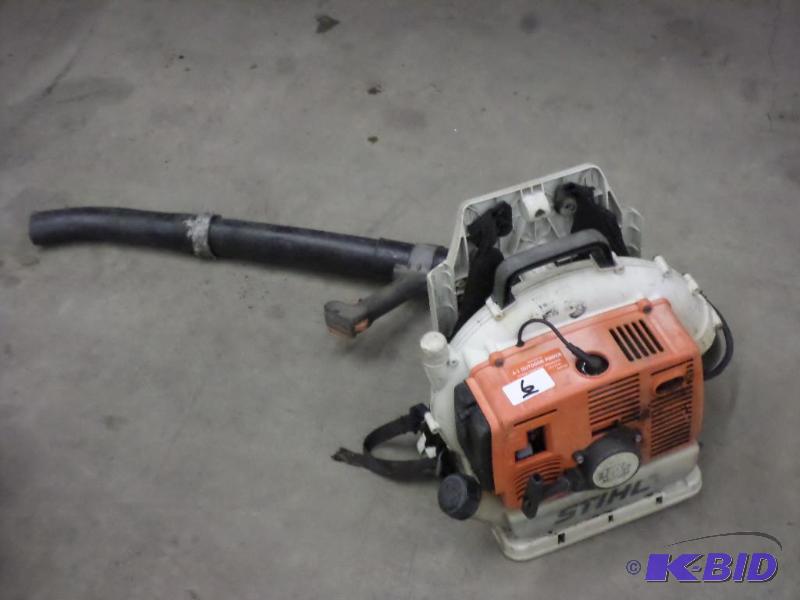 Stihl BR420C Magnum Backpack Blower, Runs...