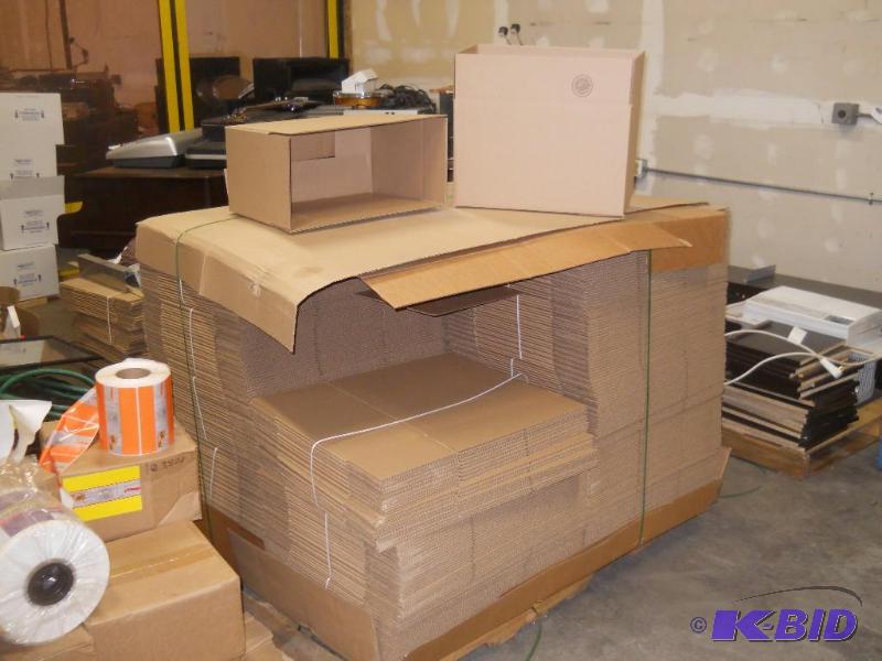 425 NEW Cardboard Boxes.