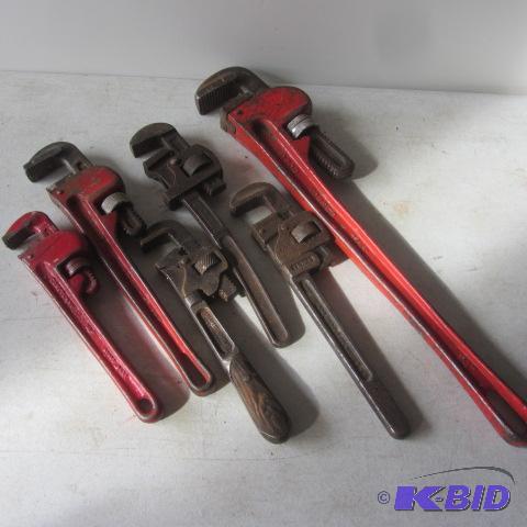lot 105 image: Pipe Wrenches