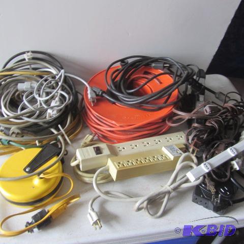 lot 120 image: Power Cords, Strips