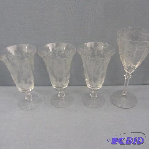 lot 154 image: Cherokee Rose Fancy Glass