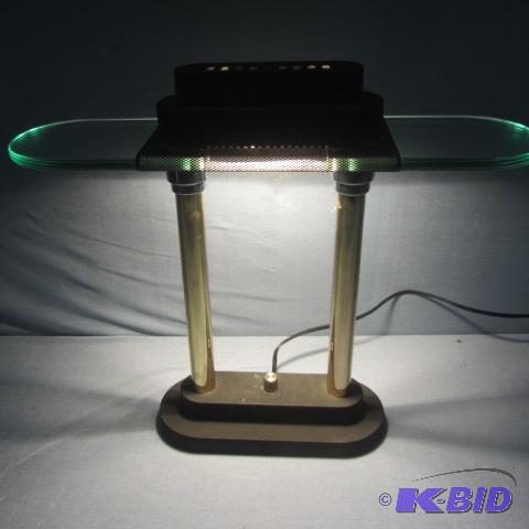 lot 176 image: Contemporary Desk Lamp