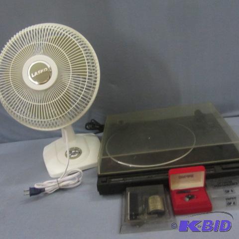 lot 183 image: Kenwood Turntable, Fan