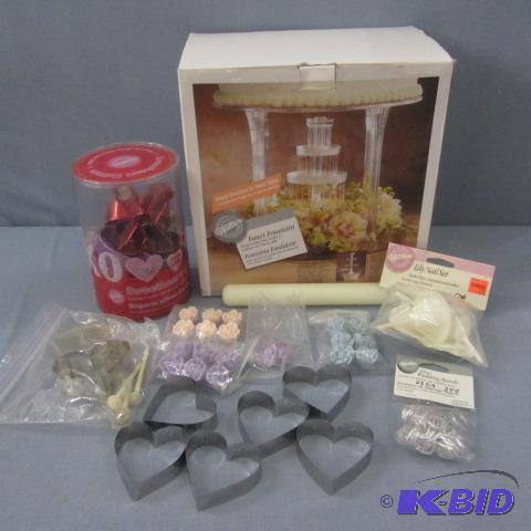 lot 38 image: Fountain & Cake Decorating
