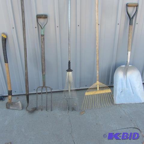 lot 88 image: Hand Tools