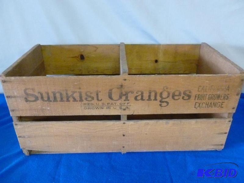 lot 122 image: Vintage Ultra - Sunkist Oranges wooden crate ...