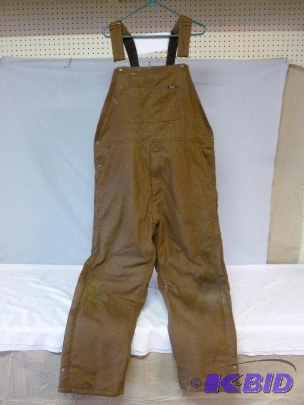 lot 39 image: Tuf - Nut insulated overalls size x-large sho...