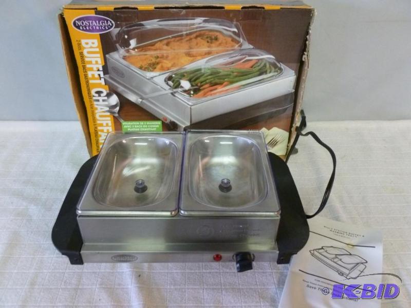 lot 54 image: Nostalgia Electrics Buffet Chauffant, comes i...