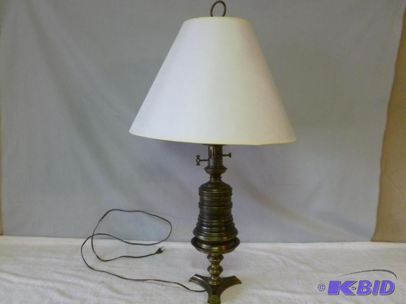 lot 66 image: &nbspEdward Alden brass end table lamp that ...