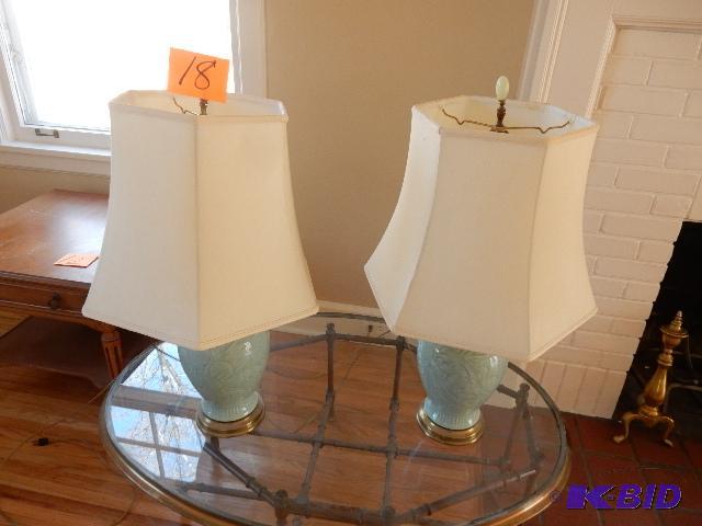 2 Matching Lamps
