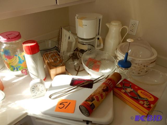 Misc. Kitchen items as pictured