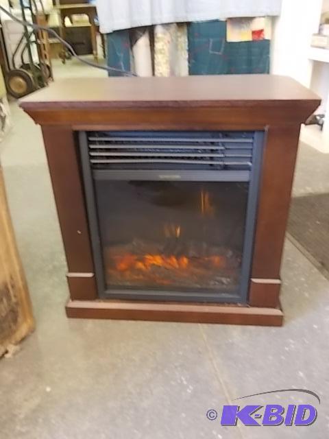Electric Fireplace Heater Works - Has Minor E...
