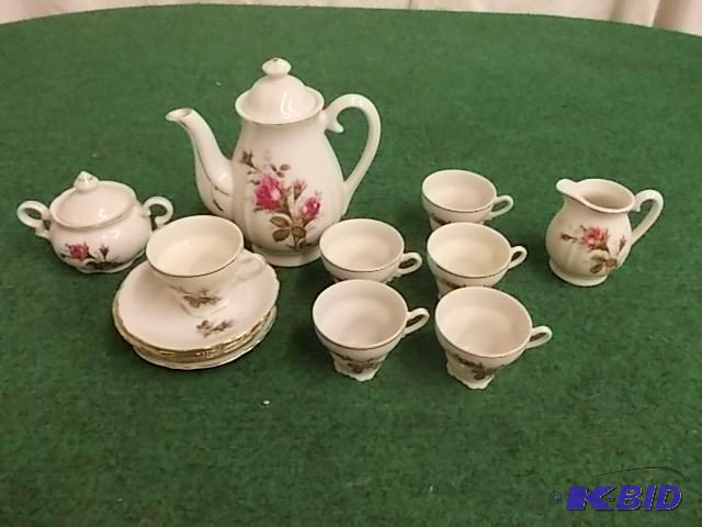 Pink Floral Tea Set...