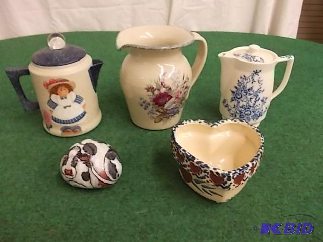 Sponge Painted Tea Pots, Cow Rock, Pitcher, H...
