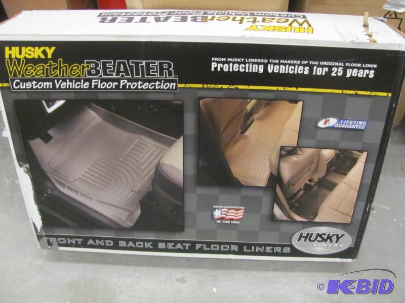 This NEW (in original box) Set of HUSKY Weath...