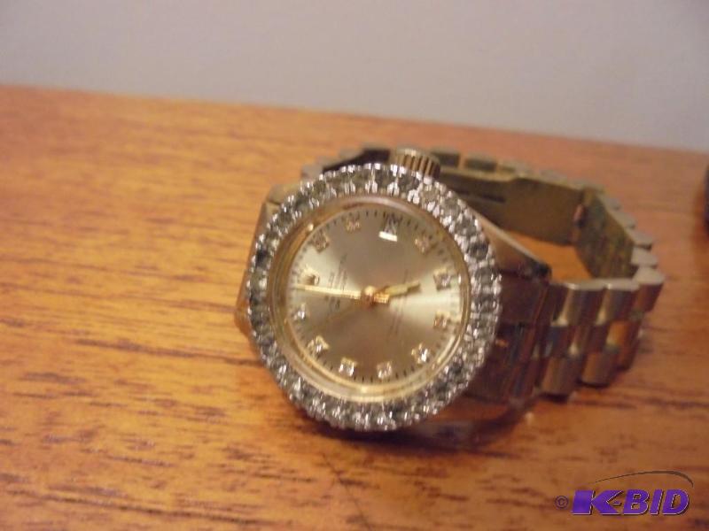 lot 6 image: Woman&nbspRolex watch in unknown condition a...