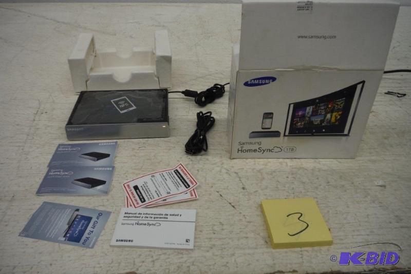lot 3 image: Samsung Galaxy HomeSync 1TB Personal Cloud Server Device