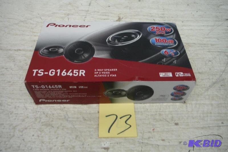 lot 73 image: Pioneer TSG1645R 6.5 2 Way 250w Car Speakers