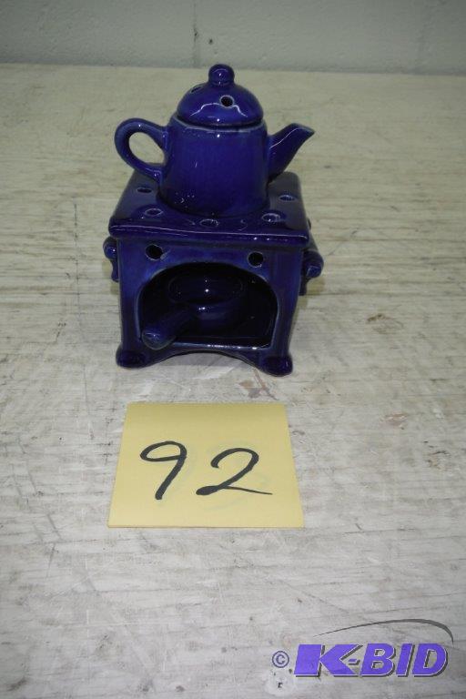 lot 92 image: Stove Design oil warmer
