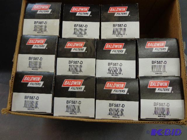 BF587-D (11)   Secondary Fuel Spin-on with Dr...