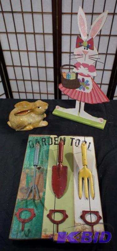New Easter Bunny Tin Decoration - Bunny yard ...