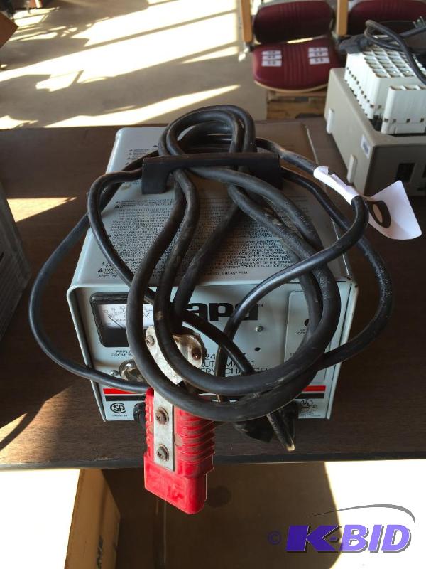 lot 100 image: 24v battery charger....