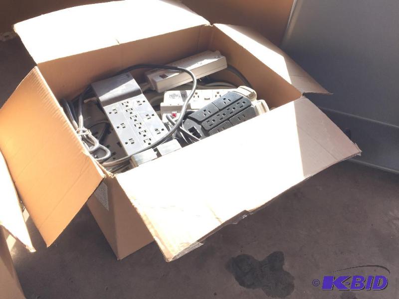 lot 107 image: Box of power strips....