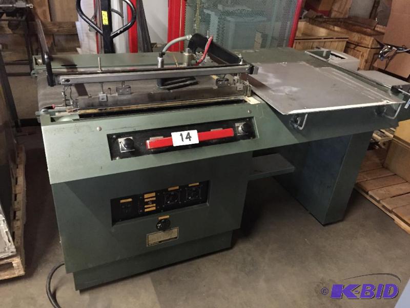 lot 14 image: Weldtron L bar sealer work station with conve...