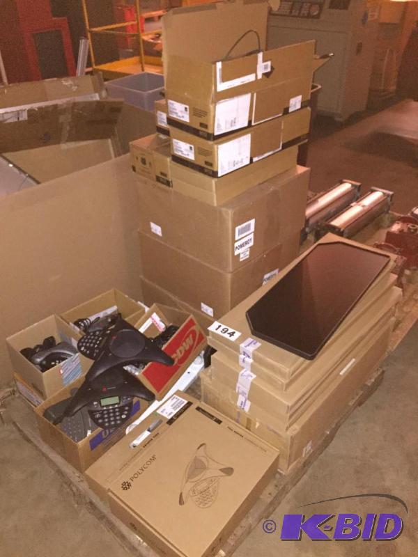 lot 194 image: Pallet lot of misc. office equipment includin...