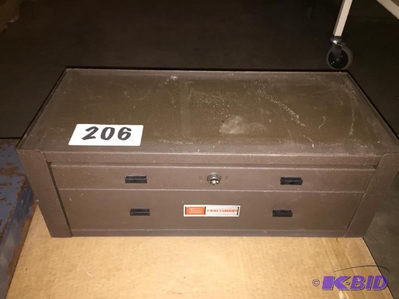 lot 206 image: Small Craftsman tool box....