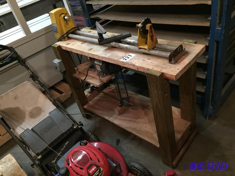 lot 227 image: Lathe work station on bench....