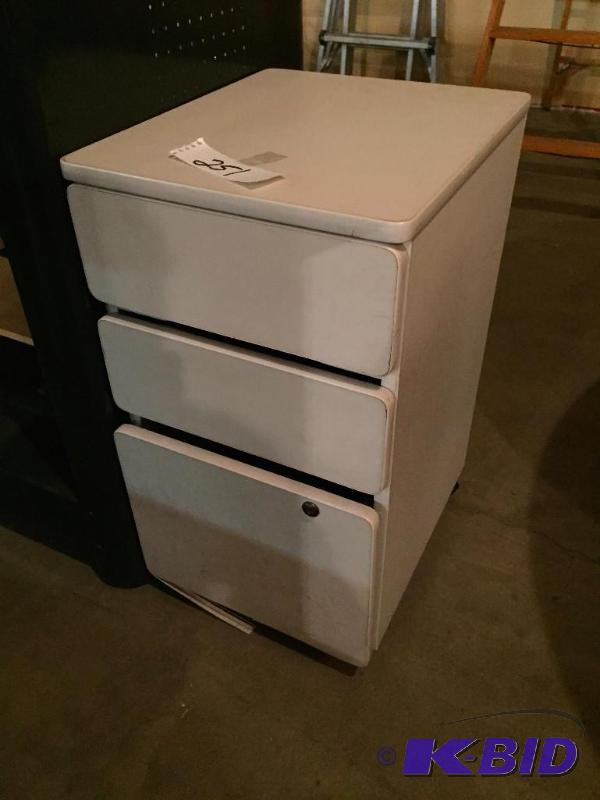 lot 251 image: Small cabinet unit....