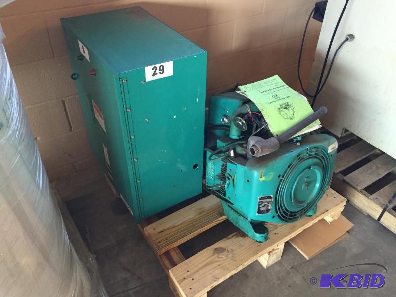lot 29 image: Onan gas powered generator and power box....