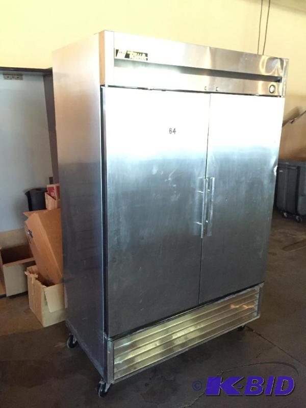 lot 64 image: True brand commercial double door freezer....