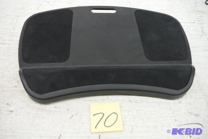 lot 70 image: LapGear Deluxe Computer LapDesk (45492)