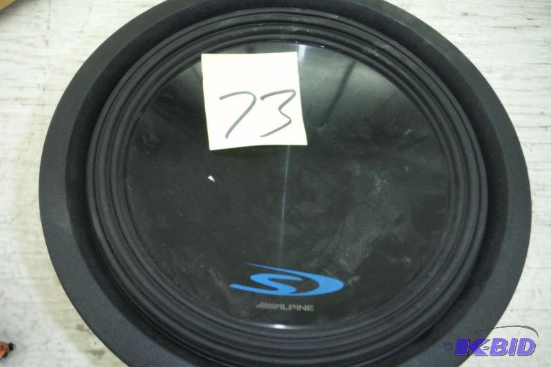 lot 73 image: Alpine SWS-12D4 12 Dual-Voice-Coil 4-Ohm Subwoofer SWS12D5