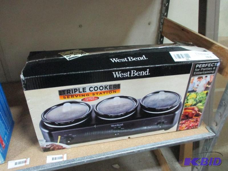3 Compartment cooker station, middle pot has ...