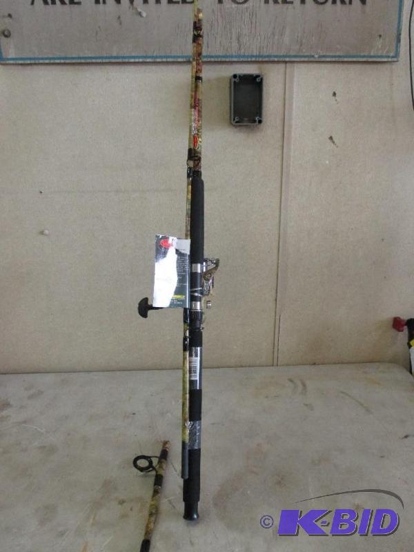 Rod and reel, broken rod...