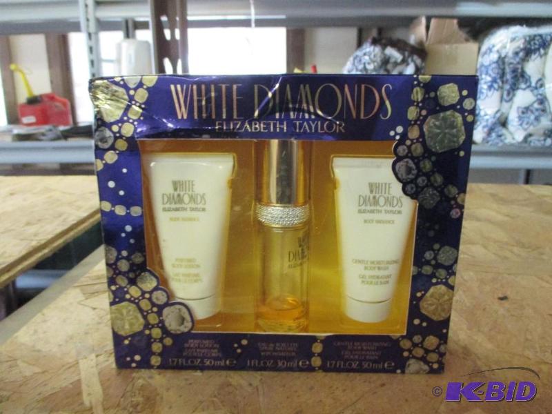 White Diamonds set...