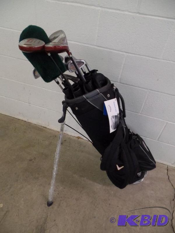 lot 21 image: Golf Clubs