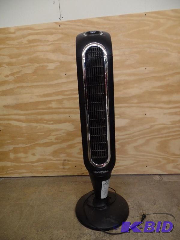 lot 30 image: Honeywell Tower Fan Air Circulator