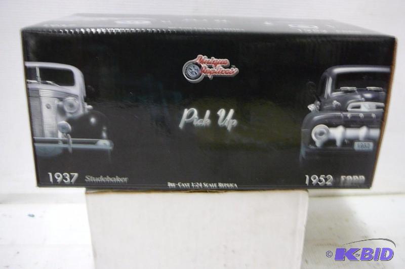 New 1952 Ford Die-Cast 124...